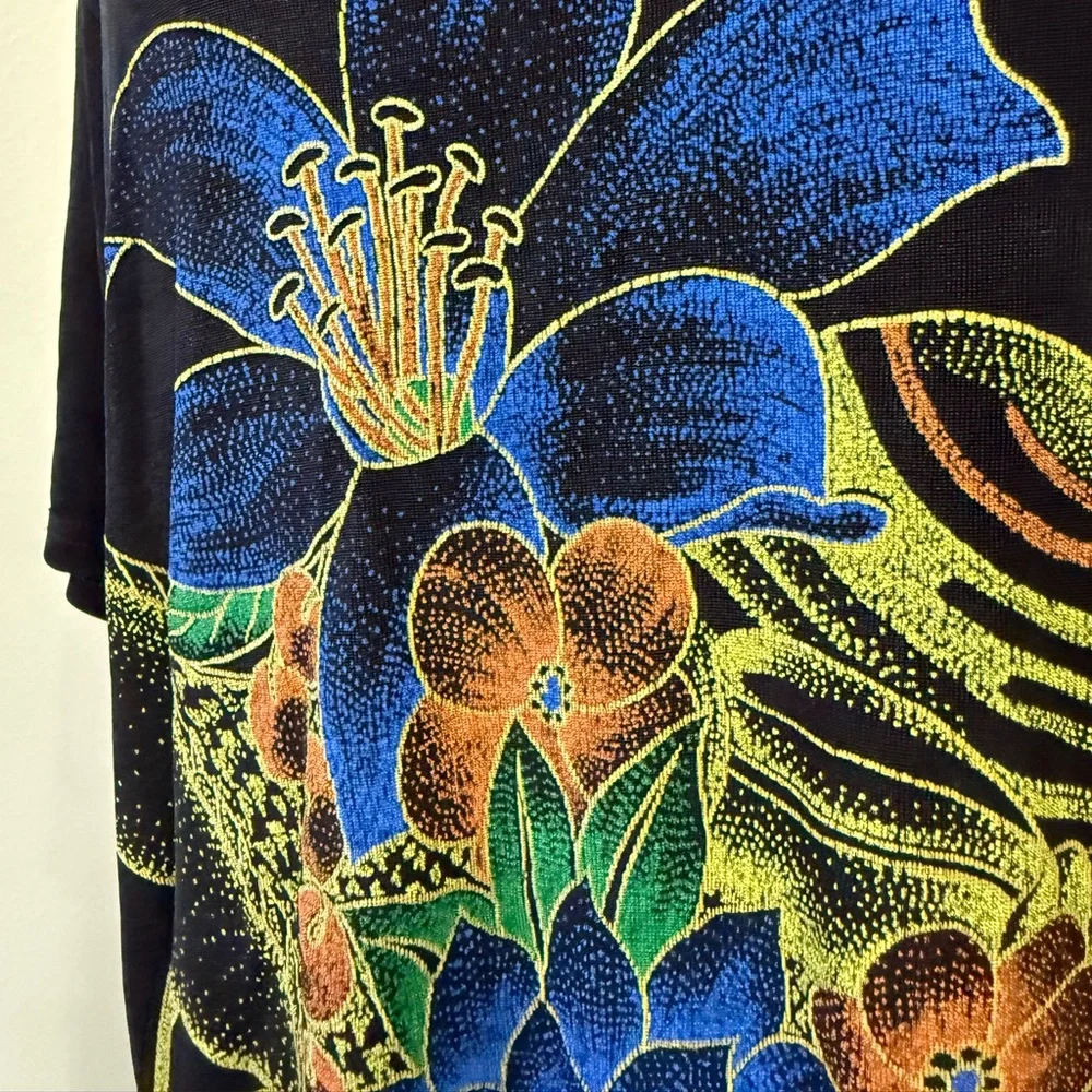 Women’s micro ribbed floral tee - Picture 2 of 6